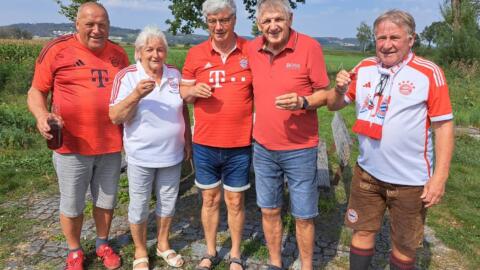 FC BAYERN  vs  SC Freiburg