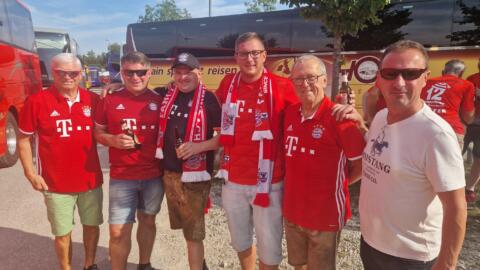 FC BAYERN  vs  SC Freiburg