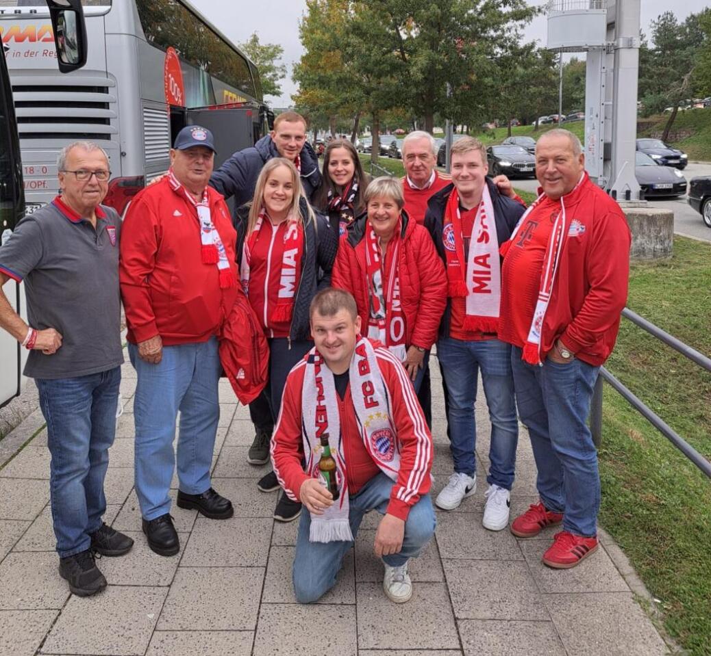 FC BAYERN  vs  VfB Stuttgart