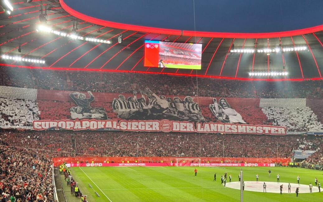 FC BAYERN  vs  VfB Stuttgart