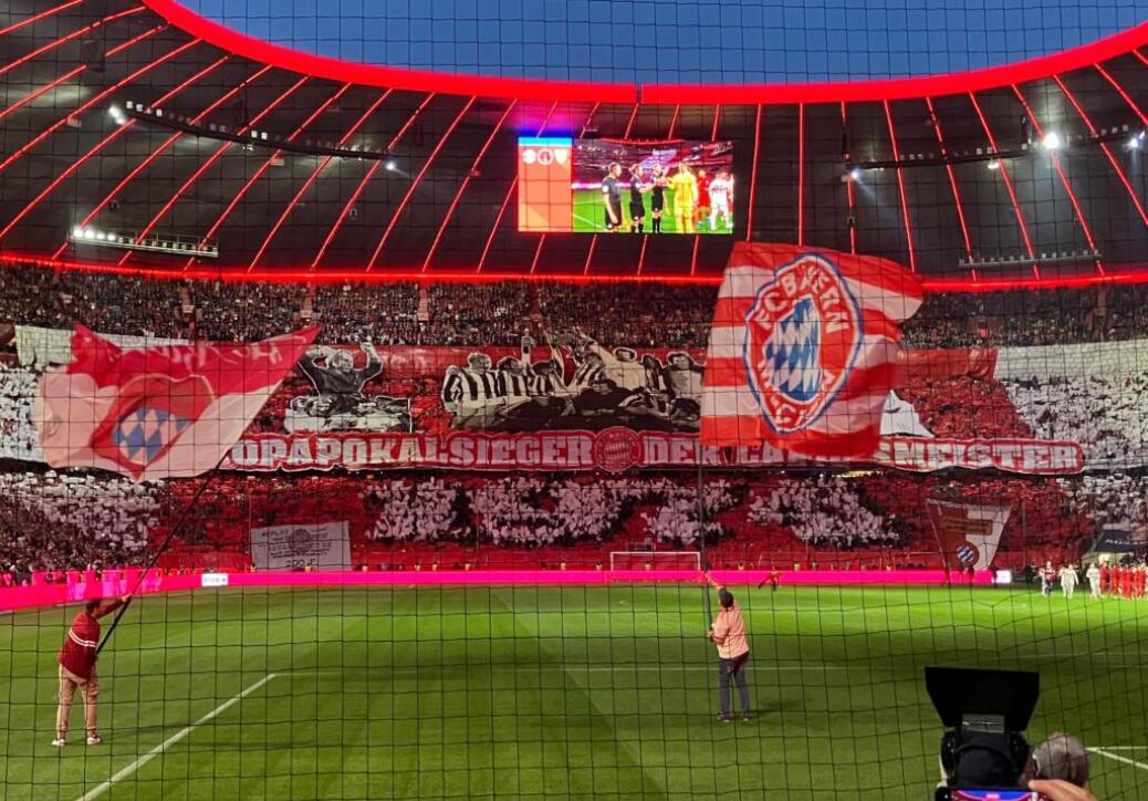 FC BAYERN  vs  VfB Stuttgart