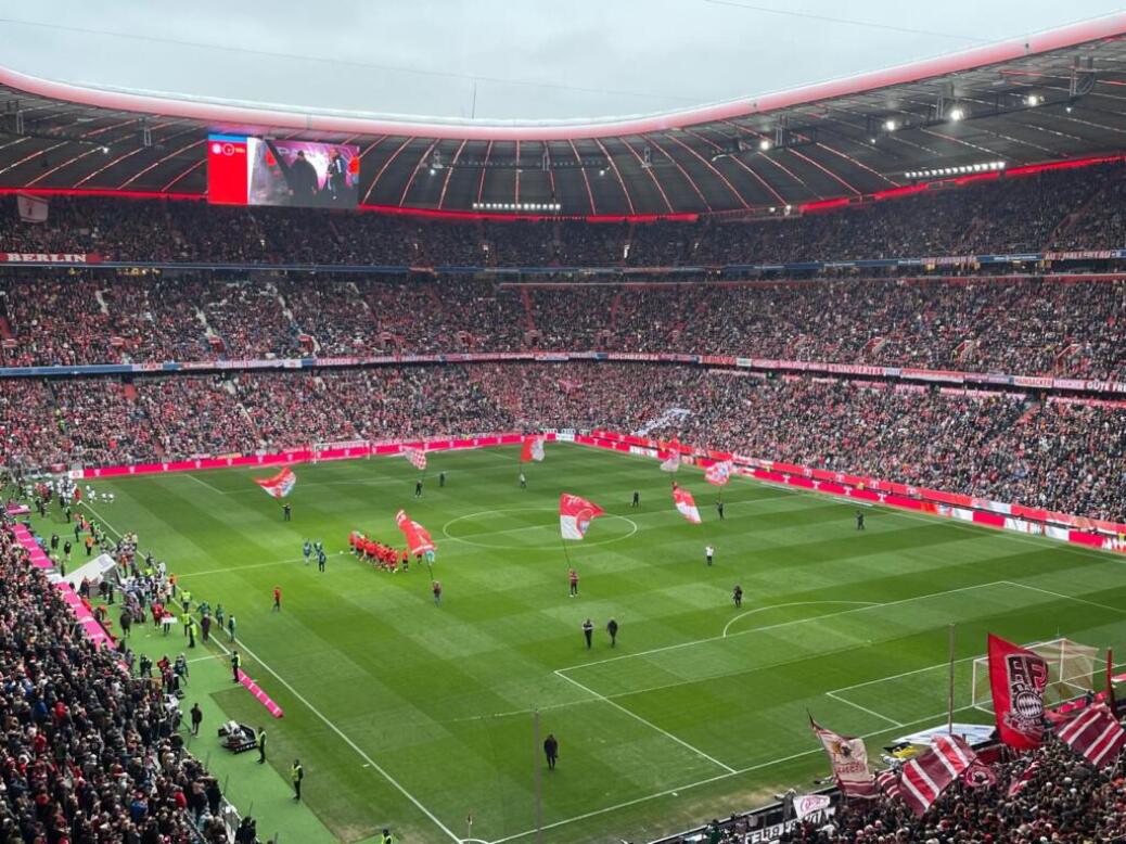 FC BAYERN  vs  1.FC Union Berlin