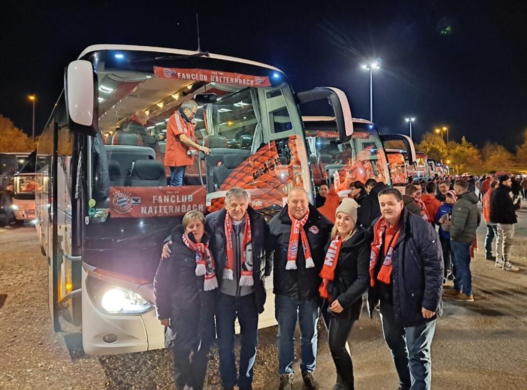 FC BAYERN  vs  Paris St. Germain