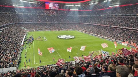 FC BAYERN  vs  Paris St. Germain