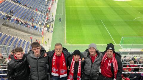 Red Bull Salzburg  vs  FC BAYERN