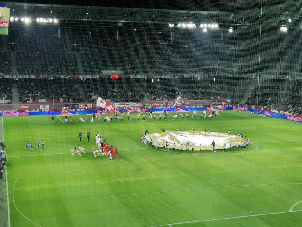 Red Bull Salzburg  vs  FC BAYERN